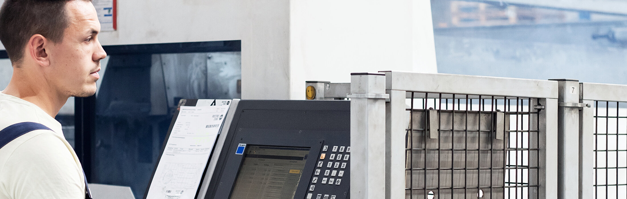 Detailaufnahme des Vakuumkrans im Rostfrei-Stahl-Lager.