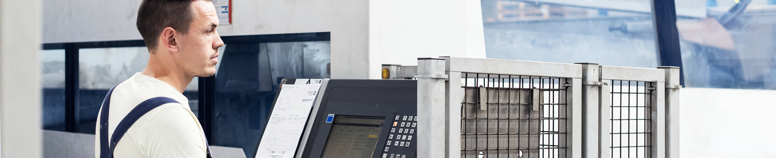 Detailaufnahme des Vakuumkrans im Rostfrei-Stahl-Lager.