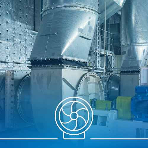 Ein fertig eingebauter Ventilator aus rostfreiem Edelstahl in einem Gebäude mit einem Logo